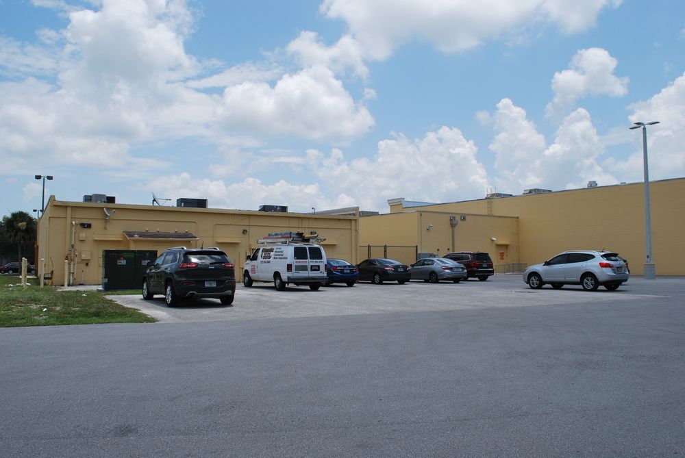 Tower Oaks Land Lease 10,000 SF Retail: 12121 Little Rd, Hudson, FL 34667